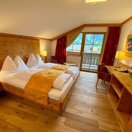 Berghotel Alpenklang Гросарл Екстериор снимка