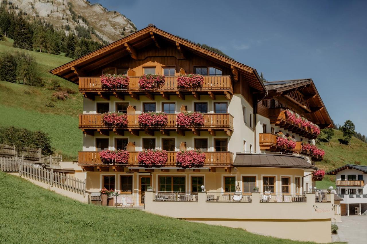 Berghotel Alpenklang Гросарл Екстериор снимка