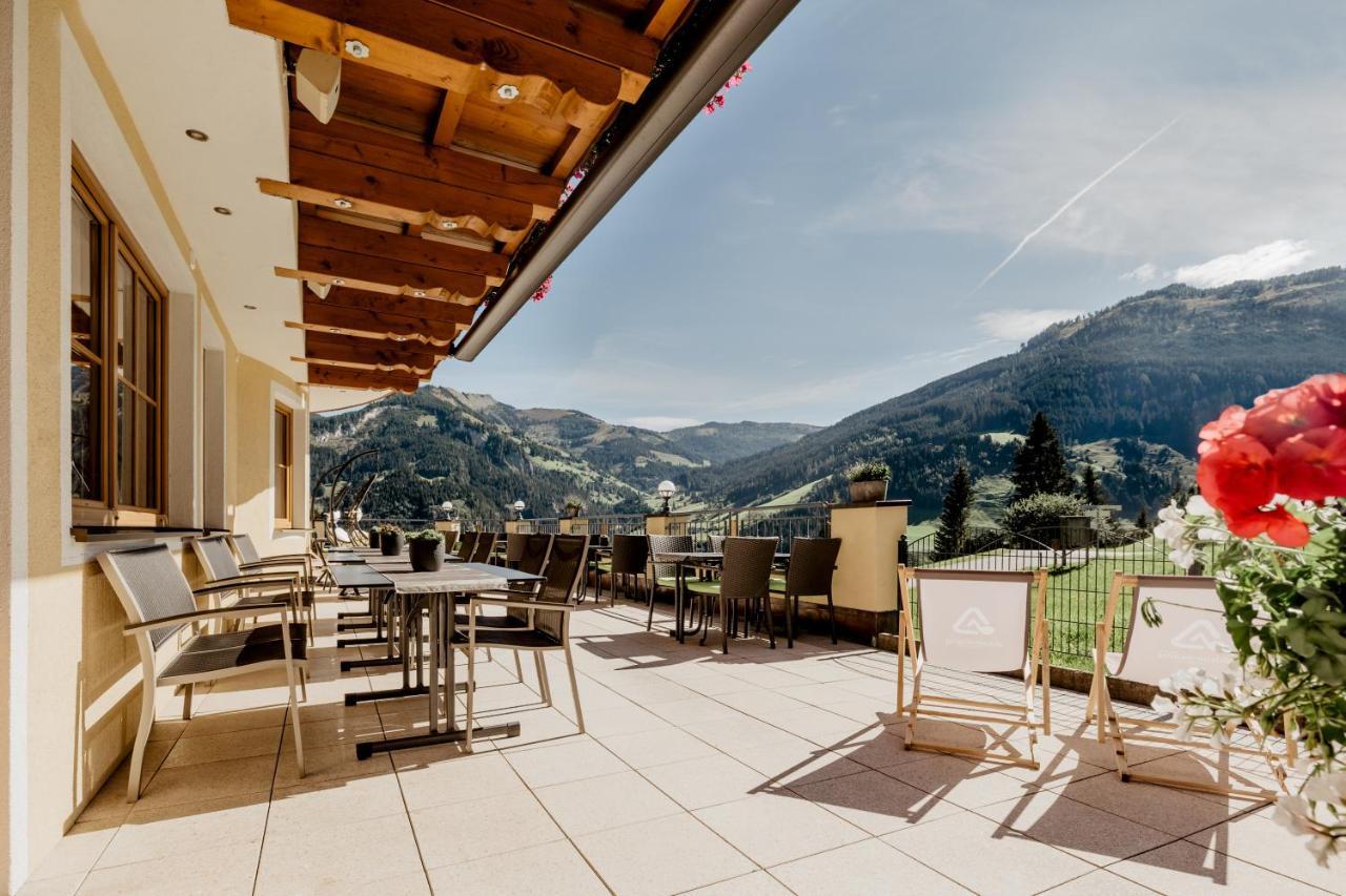 Berghotel Alpenklang Гросарл Екстериор снимка