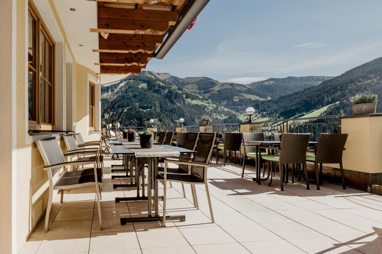 Berghotel Alpenklang Гросарл Екстериор снимка