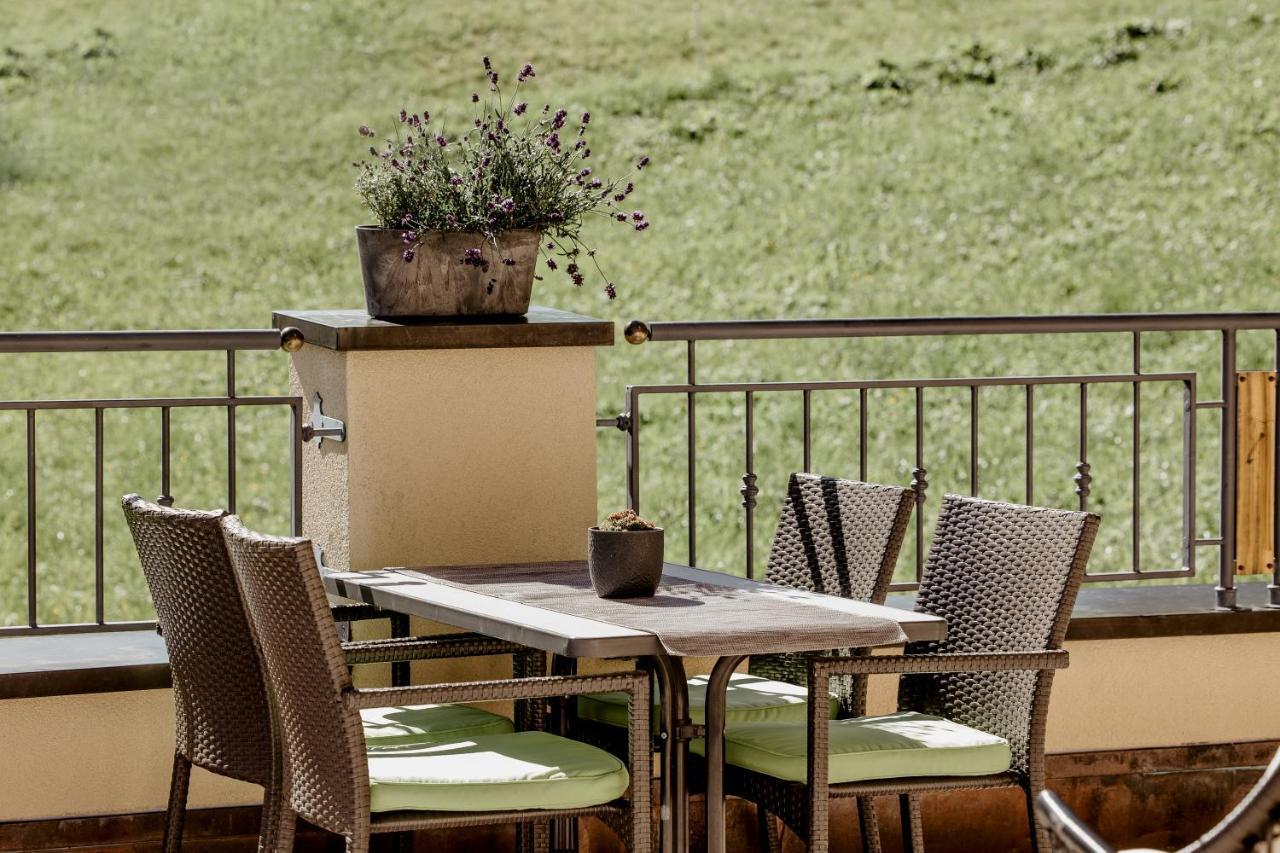 Berghotel Alpenklang Гросарл Екстериор снимка