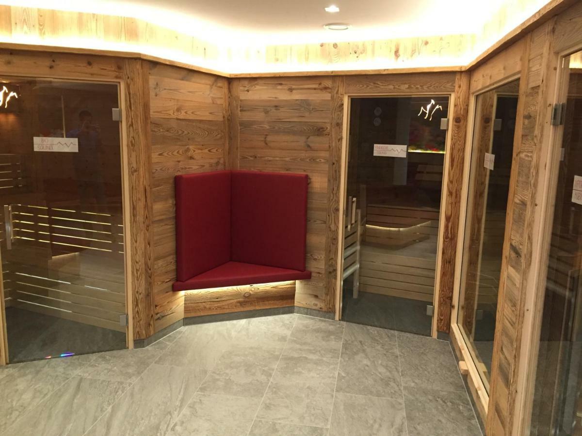 Berghotel Alpenklang Гросарл Екстериор снимка