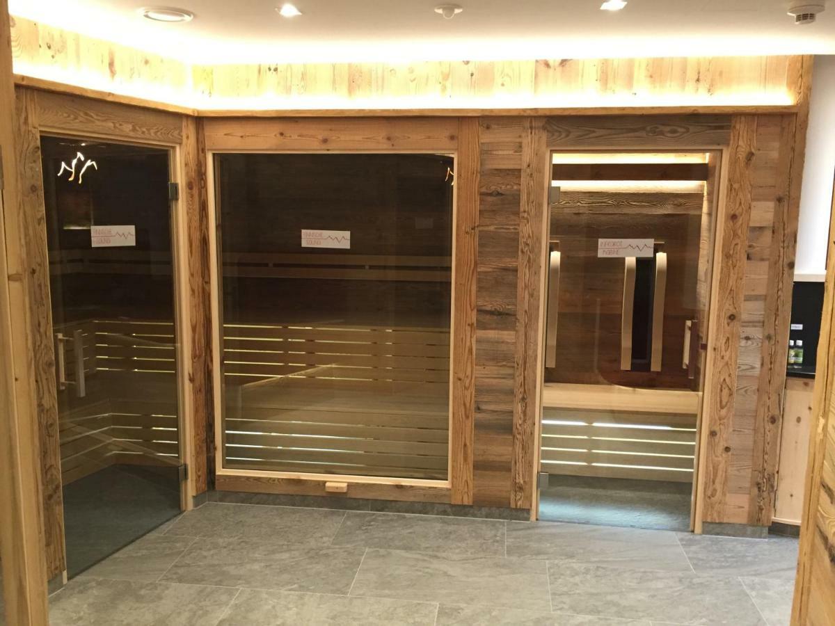 Berghotel Alpenklang Гросарл Екстериор снимка