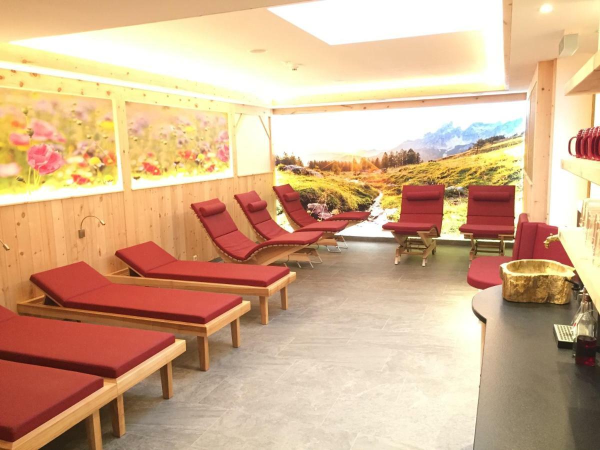 Berghotel Alpenklang Гросарл Екстериор снимка