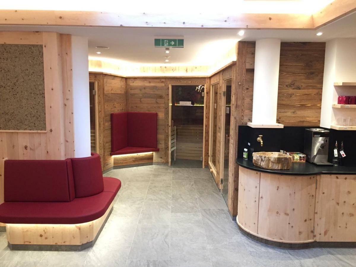 Berghotel Alpenklang Гросарл Екстериор снимка